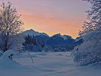 Winterwanderung Sonnenweg - Blick auf den Scheinberg