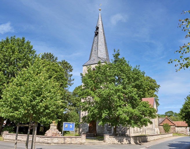 Evangelische Apostelkirche Groß Winnigstedt