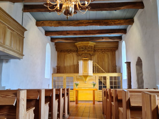 Kirche Holßel innen2.jpg