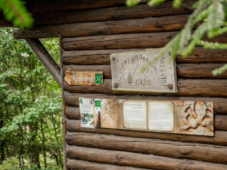 Schutzhütte an der Herlingsburg