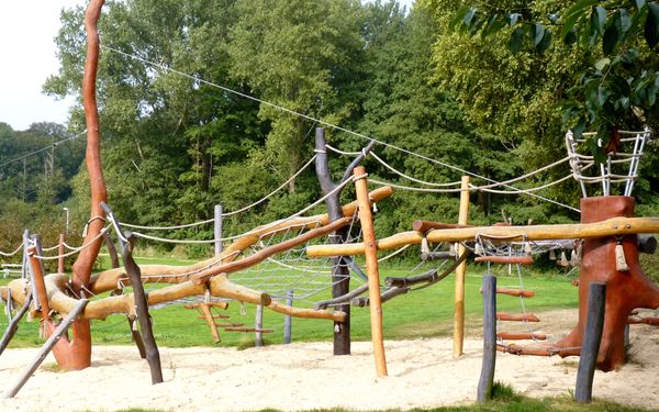 Abenteuerspielplatz im Bürgerpark Visselseen
