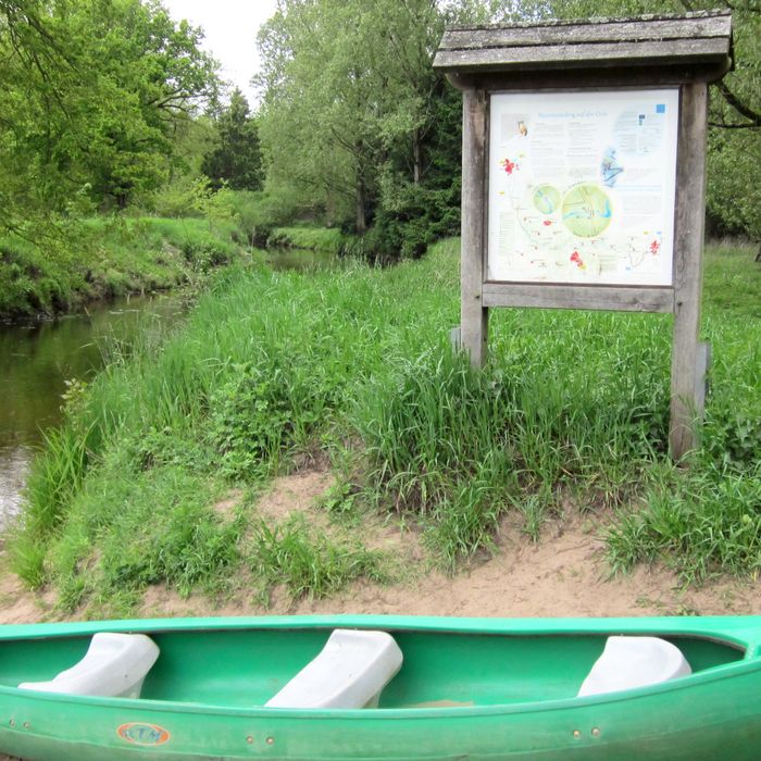 Kanu: Ein- und Ausstiegsstelle Brauel mit Infotafel