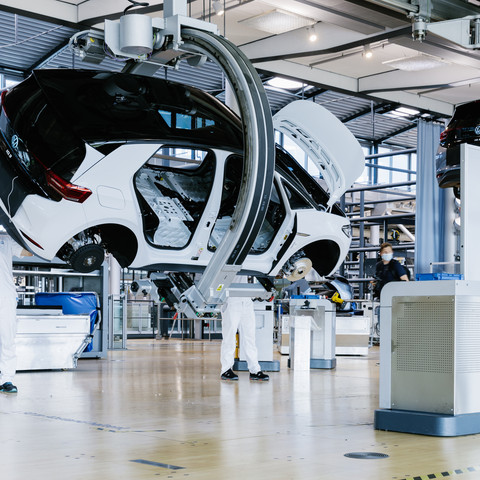 Produktion des VW ID 3 am 08.06.2021 in Glaeserne Manufaktur von Vokswagen in Dresden . Foto: Oliver Killig 