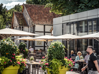 Gemütliche Cafés am Kolbeplatz Gütersloh 