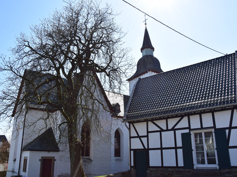 1000 jährige Kirche