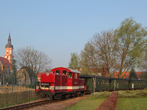 Dieselzug der Döllnitzbahn "Wilder Robert" 