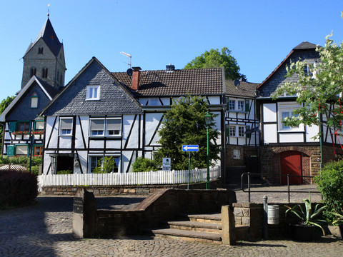 Ortskern Morsbach mit Basilika St Gertrud