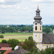 Kirche Hl. Kreuz in Berbling
