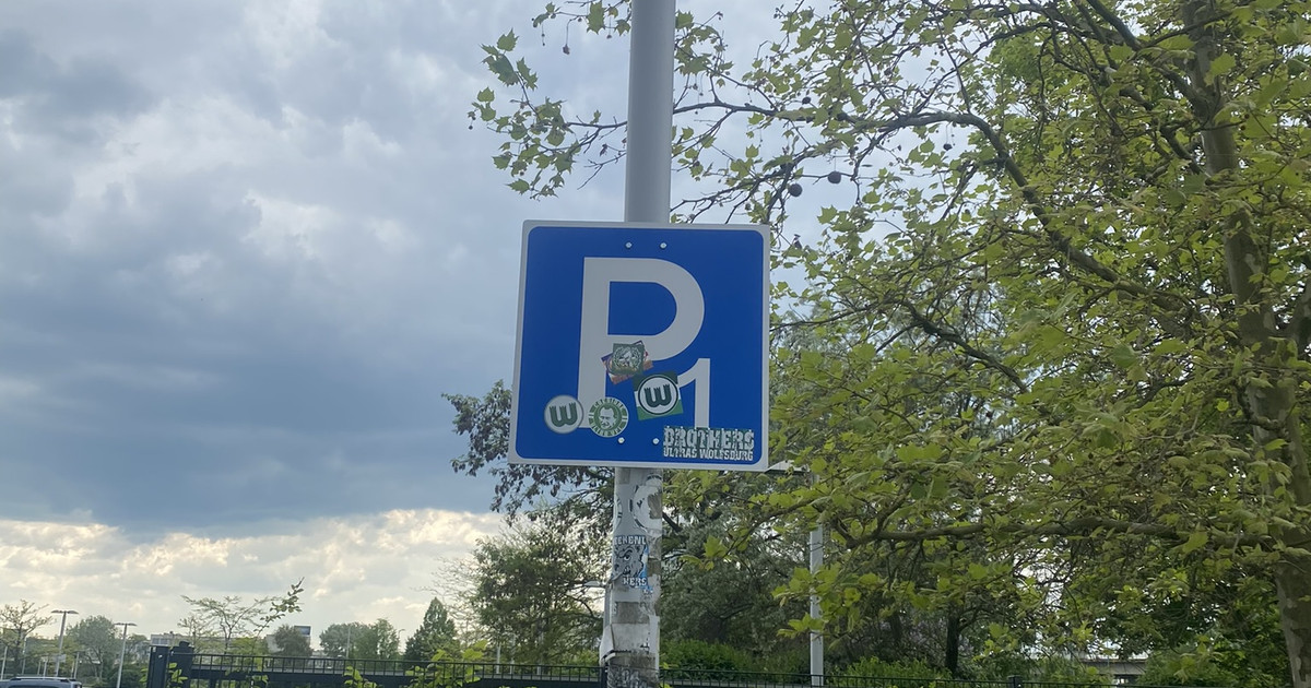 Parkplatz P1 Volkswagen Arena Wolfsburg parkplatz-p1-volkswagen-arena-wolfsburg