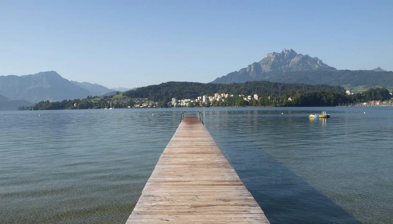 Verkehrshaus (Swiss Transport Museum) and Lido Pier