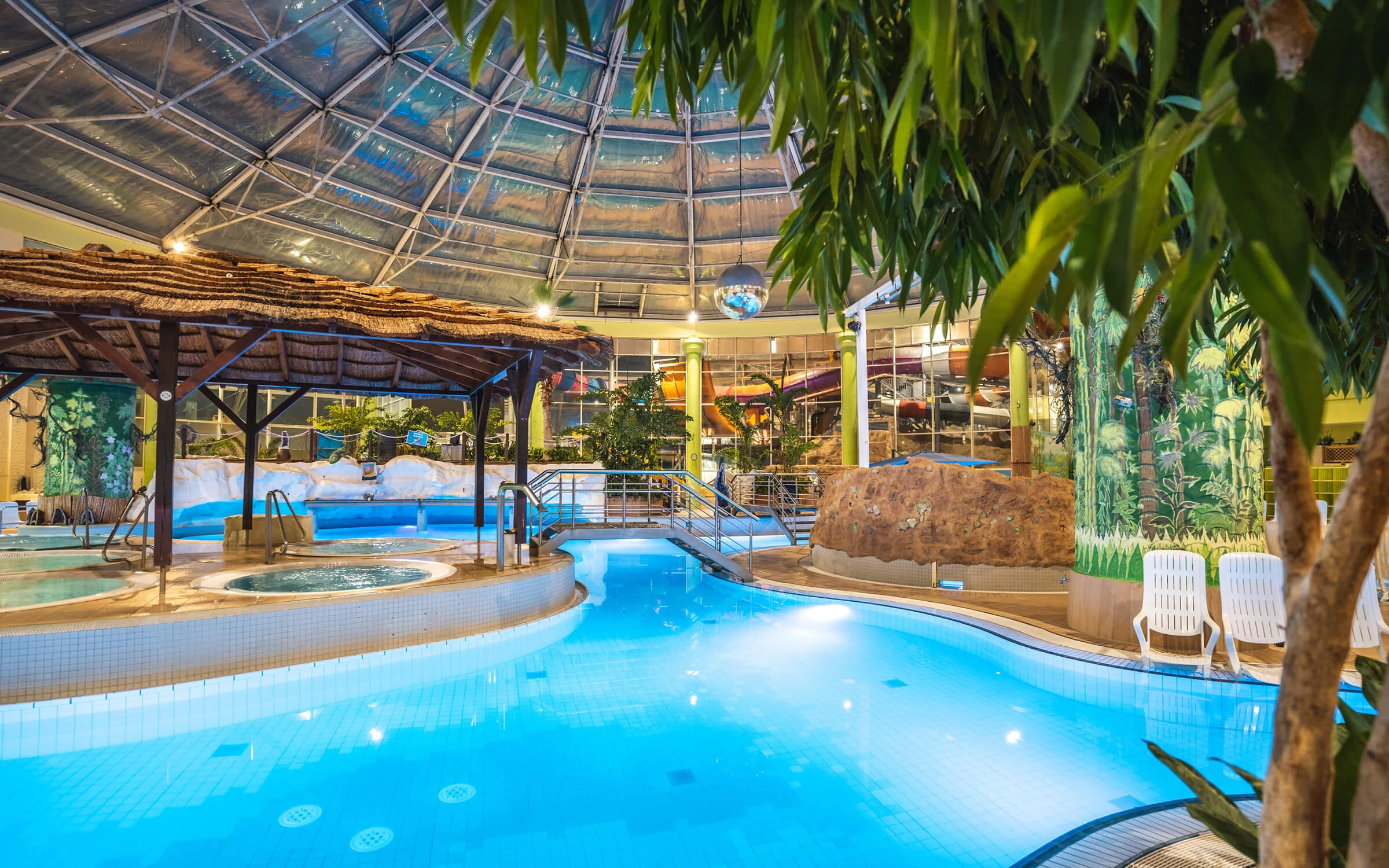 Aqualand Cologne: experience water fun, sauna nights & events
