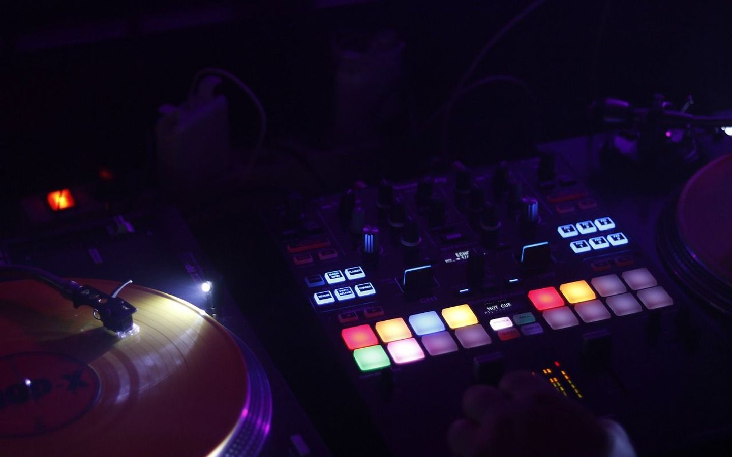 Party_Club_Pixabay.jpg