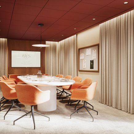 Saint-Remi Boardroom Carre.jpg