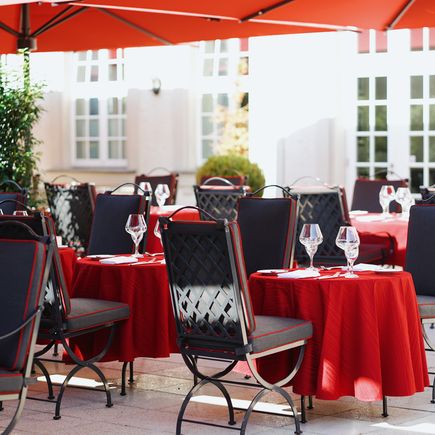 Parkhotel Quellenhof Aachen Terrasse