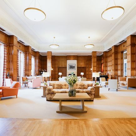 Parkhotel Quellenhof Aachen Kaminzimmer