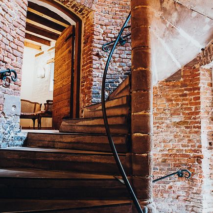 Kerres Burg Bubenheim Treppe.JPG