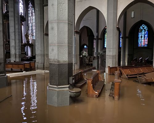 After the flood of church space (c) Lothar Stresius.jpg