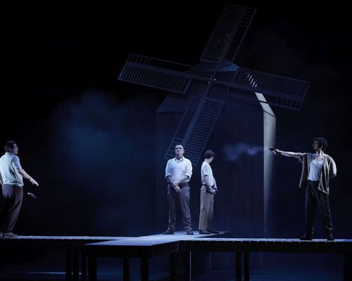 Eugen Onegin_Teater Aachen 3 (c) Matthias Baus.jpg