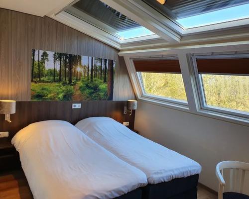 Twin Room with Sky View