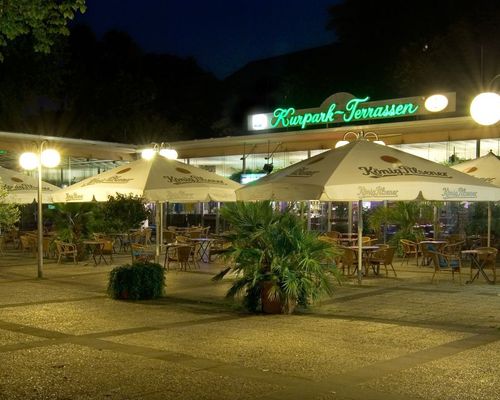 Café Intakt Kurpark terraces