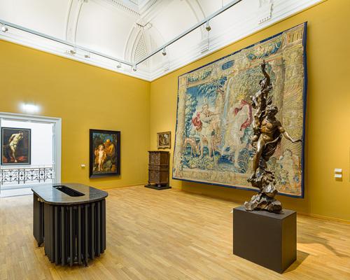 Suermondt-Ludwig-Museum Ausstellungsraum gelb