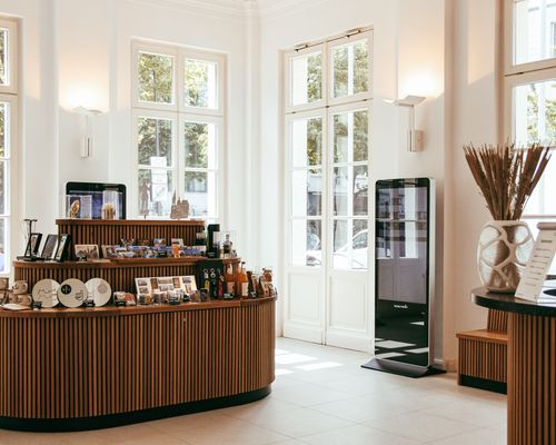 2021-06 Neueröffnung TI Innenansicht (c) ats Stunk