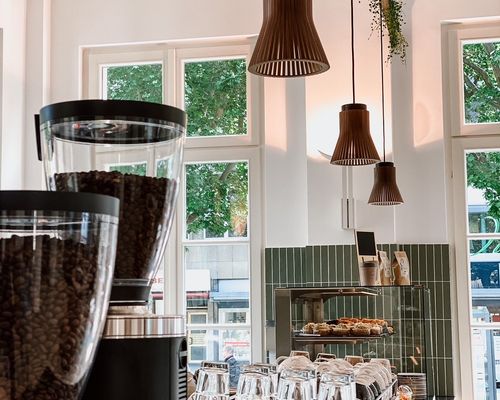 Café Ferbers am Elisengarten Theke