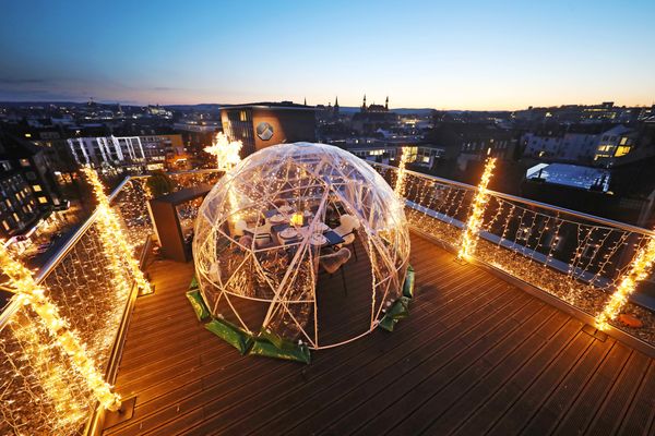 262InnsideAachen-Up Town Terrace Igloo winter.jpg