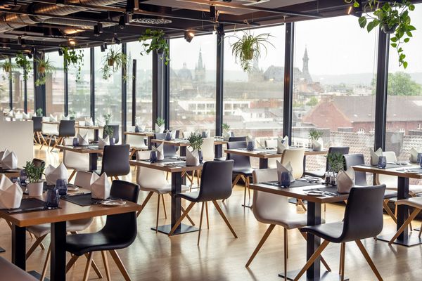 231mInnsideAachen-Up Town Sky Lounge & Restaurant.jpg