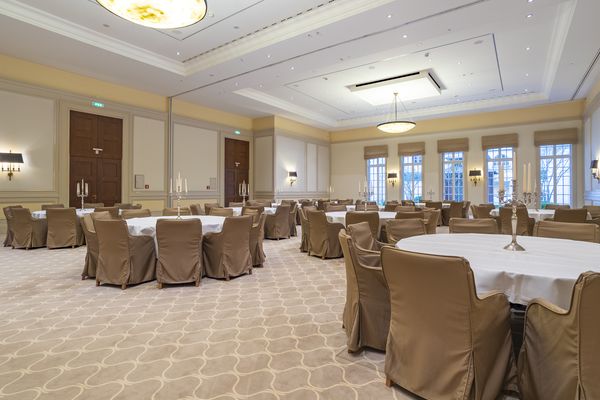 Parkhotel Quellenhof Aachen Saal Lissabon