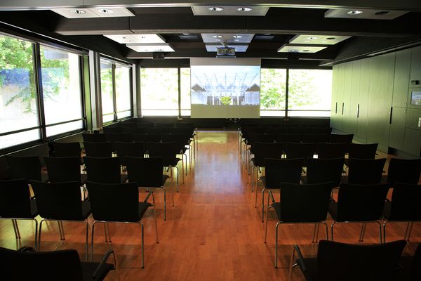 Salle de conférence 9